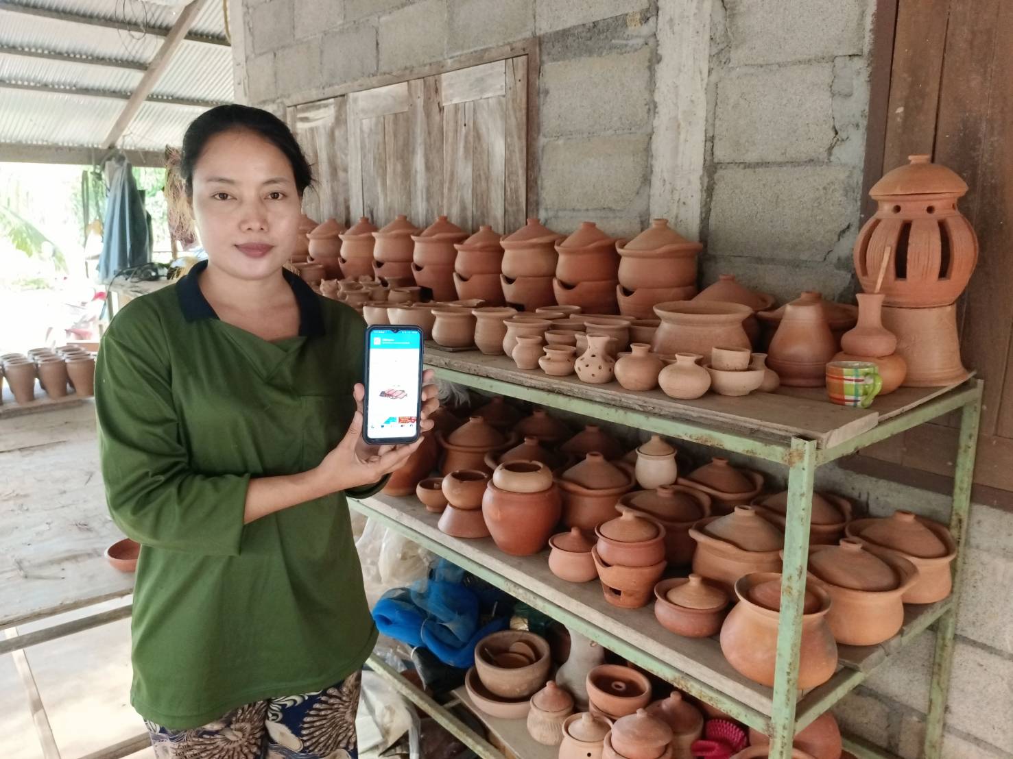 พช.นบพิตำ :  ส่งเสริมการใช้ประโยชน์และประชาสัมพันธ์แอปพลิเคชัน Click ชุมชน 